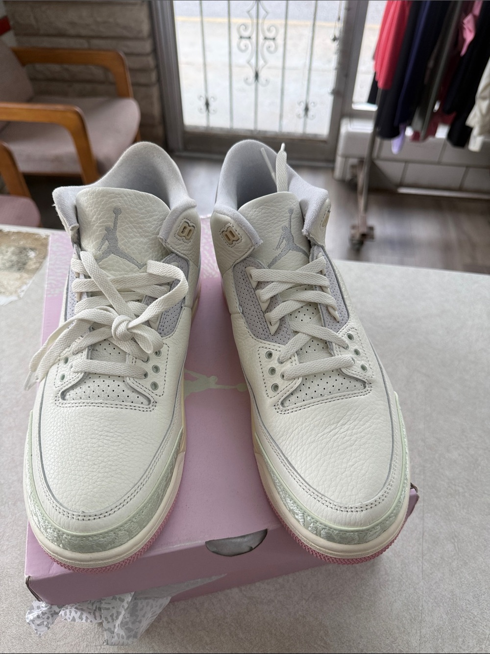 Jordan 3 pastel White Leather Low-Top Sneakers with Pale Pastel Accents